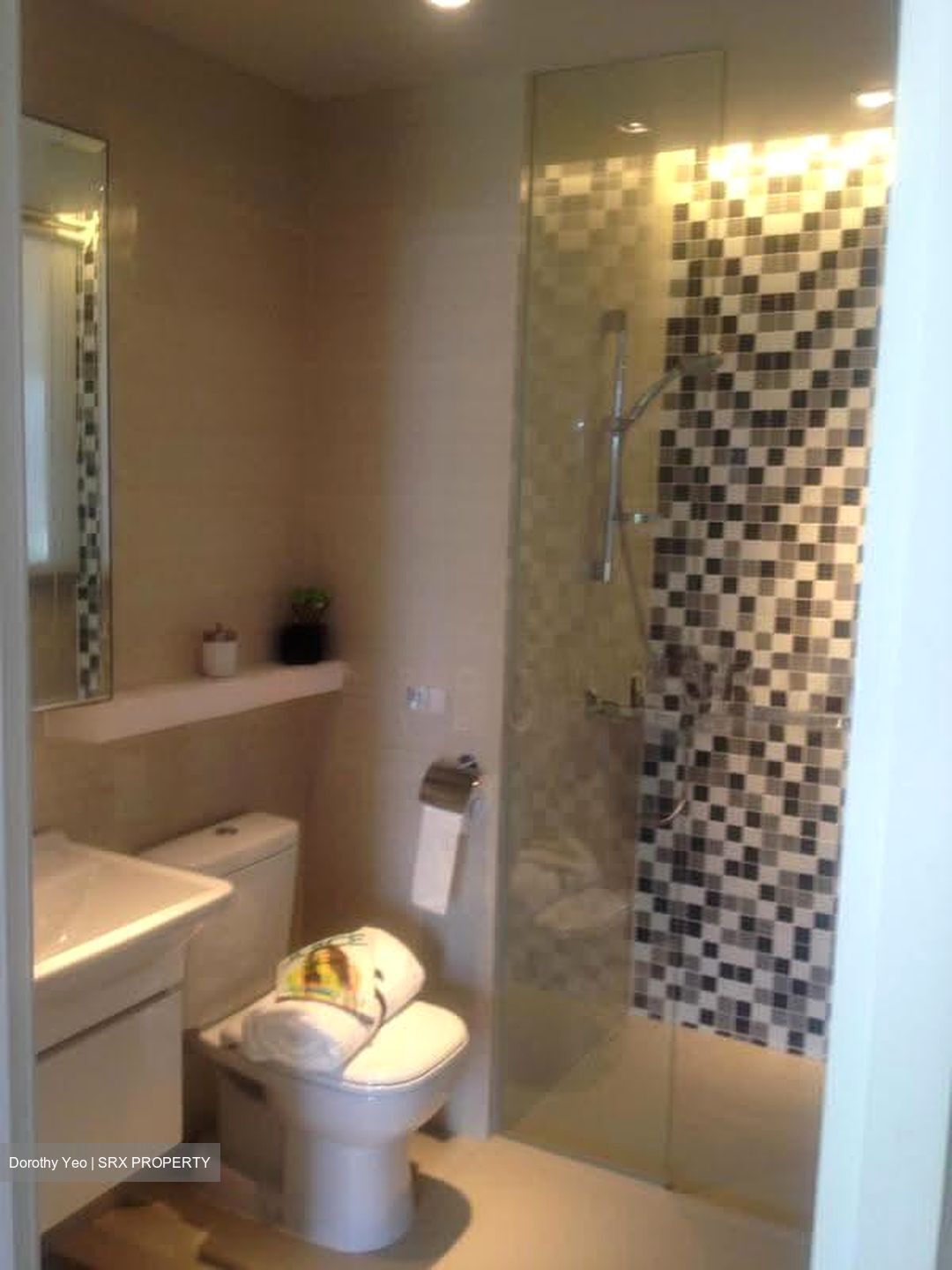 Sea Esta (D18), Condominium #613213331